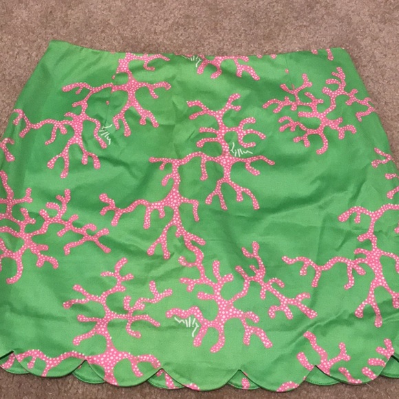 Lilly Pulitzer green skirt coral pattern size 0 - Picture 7 of 7